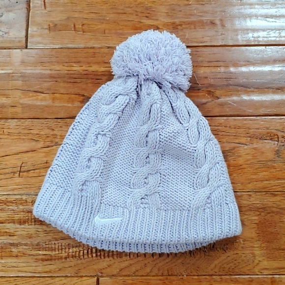 Nike Knit Fleece lined lilac pom pom hat - Picture 1 of 8